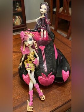 Monster High Spectra Vondergeist First Wave,Spectra Vondergeist Getaway &Car